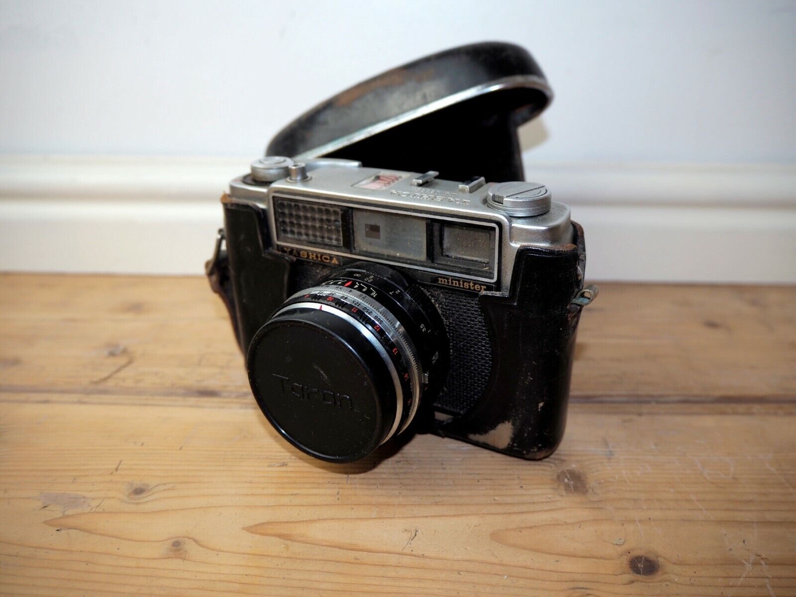 Vintage camera Yashica Minister 35mm rangefinder ii2103835 with leather case - Image 4